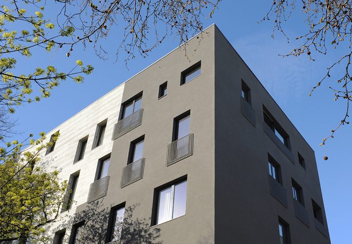 Großraum mit Glastrennwänden